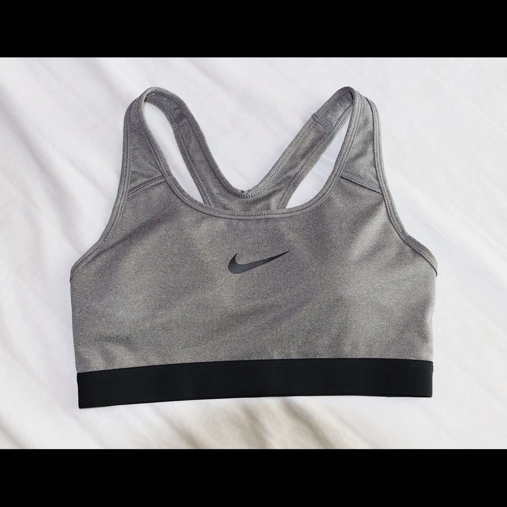 Nike women's gray sports bra
